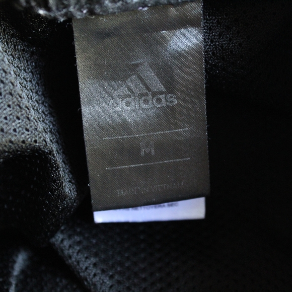 2/$14 Boys Adidas Shorts - Picture 4 of 5